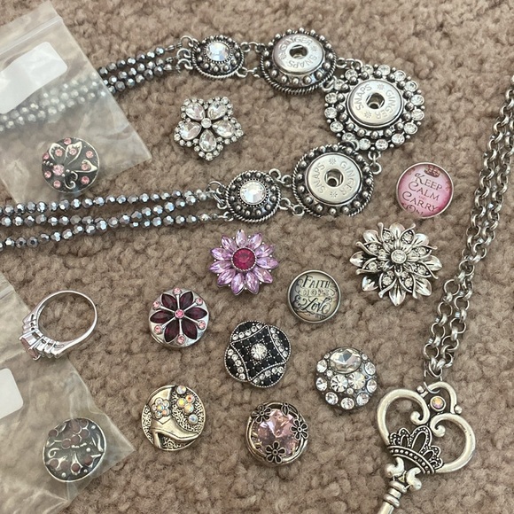 Ginger Snap jewelry with Vintage necklace with silver/pink ring sz 8. Snap on! - Picture 2 of 6